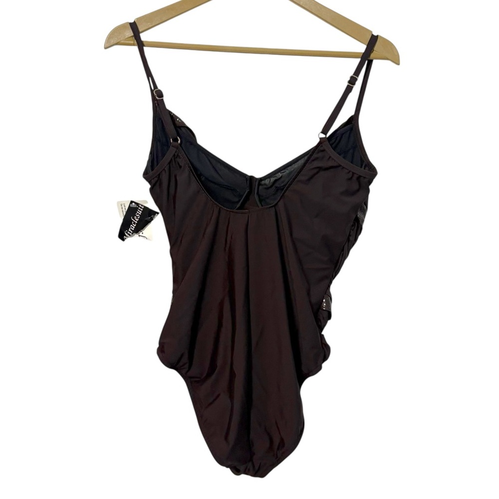 NEW Miraclesuit Size 16 Brown Layered One Piece Swimsuit Resortwear Slimming - Picture 2 of 8